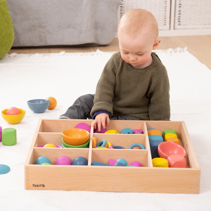 Wooden storting tray -7 way