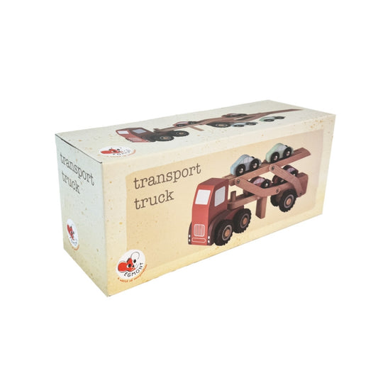 Camion trasporta macchine