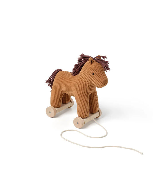 Horse Vera pull along