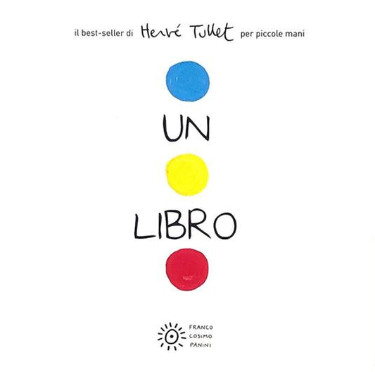 Un libro. Per piccole mani.