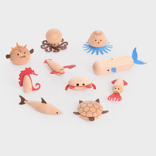 Wooden sea set