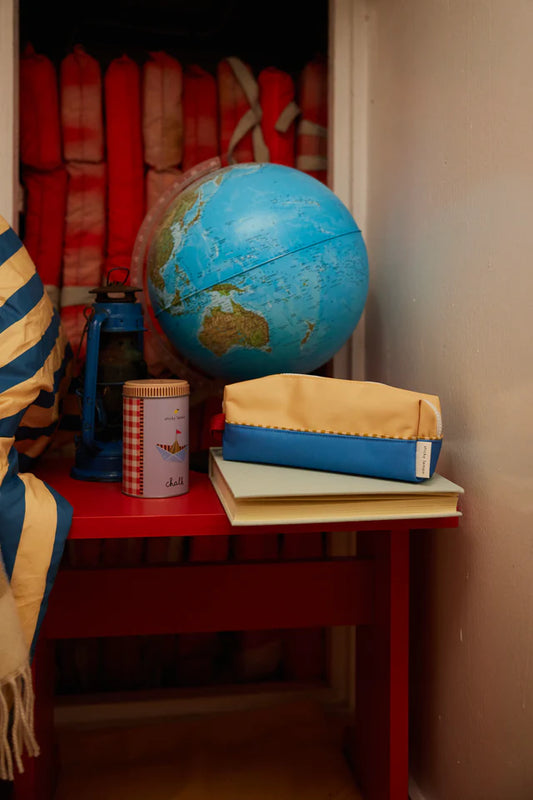 pencil case | colourblocking | sandy yellow + radar blue