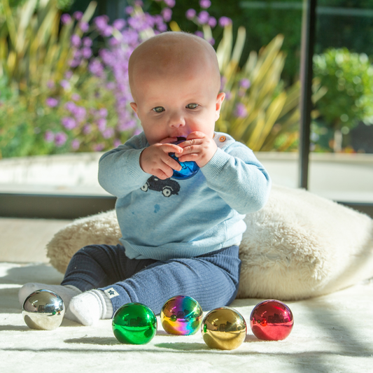 Sensory mistery balls